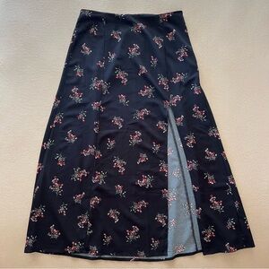 abercrombie & fitch black floral side-slit midi skirt